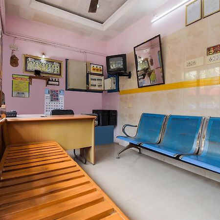 Hotel O K.S.Lodge Tribhuvanam Екстериор снимка